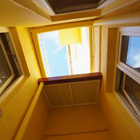 Mbird Casa Limao Hideaway Cascais