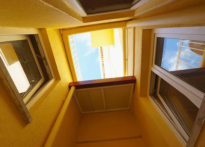 Mbird Casa Limao Hideaway Cascais